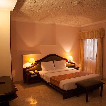 Golf 1 Hotel Da Lat Exterior photo